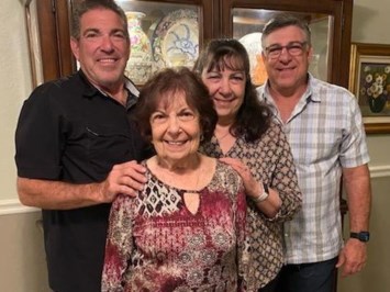 Obituary of Mary Lou Caserio