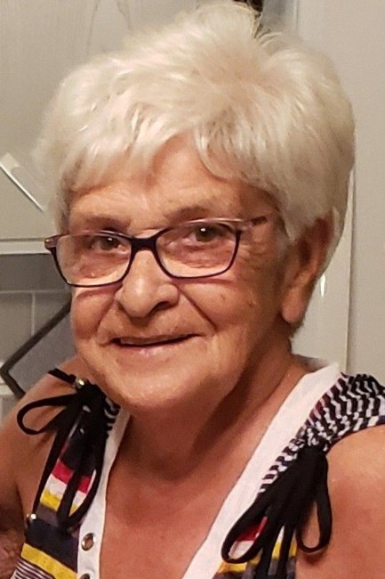 Obituary of Nicole Royer