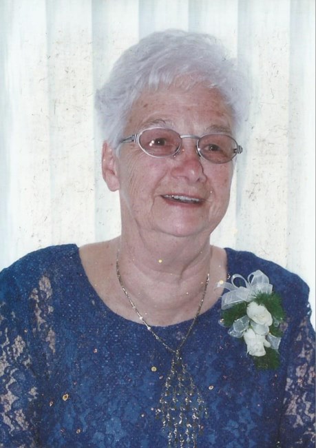 Obituary of Violet Marie Clow