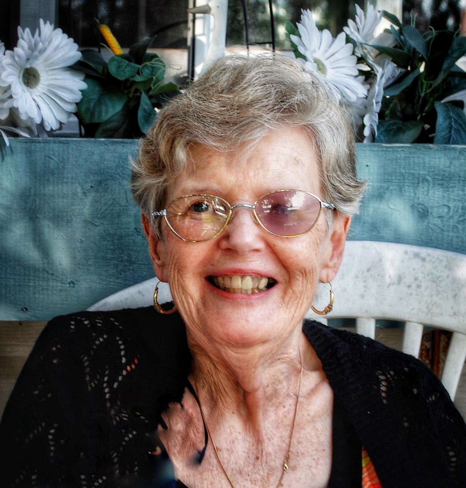 Obituary of Elizabeth Gwendolyn Campbell