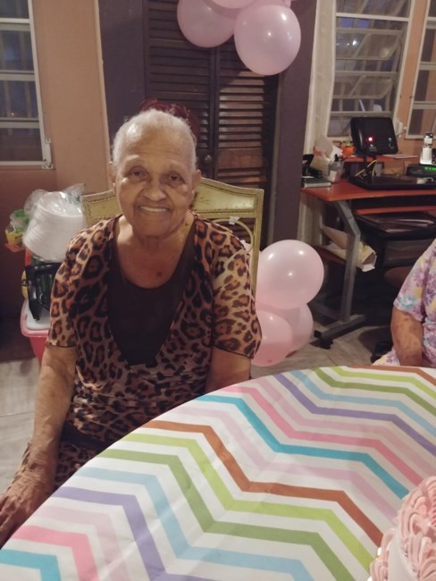 Obituary of María Noemí Rodríguez Correa