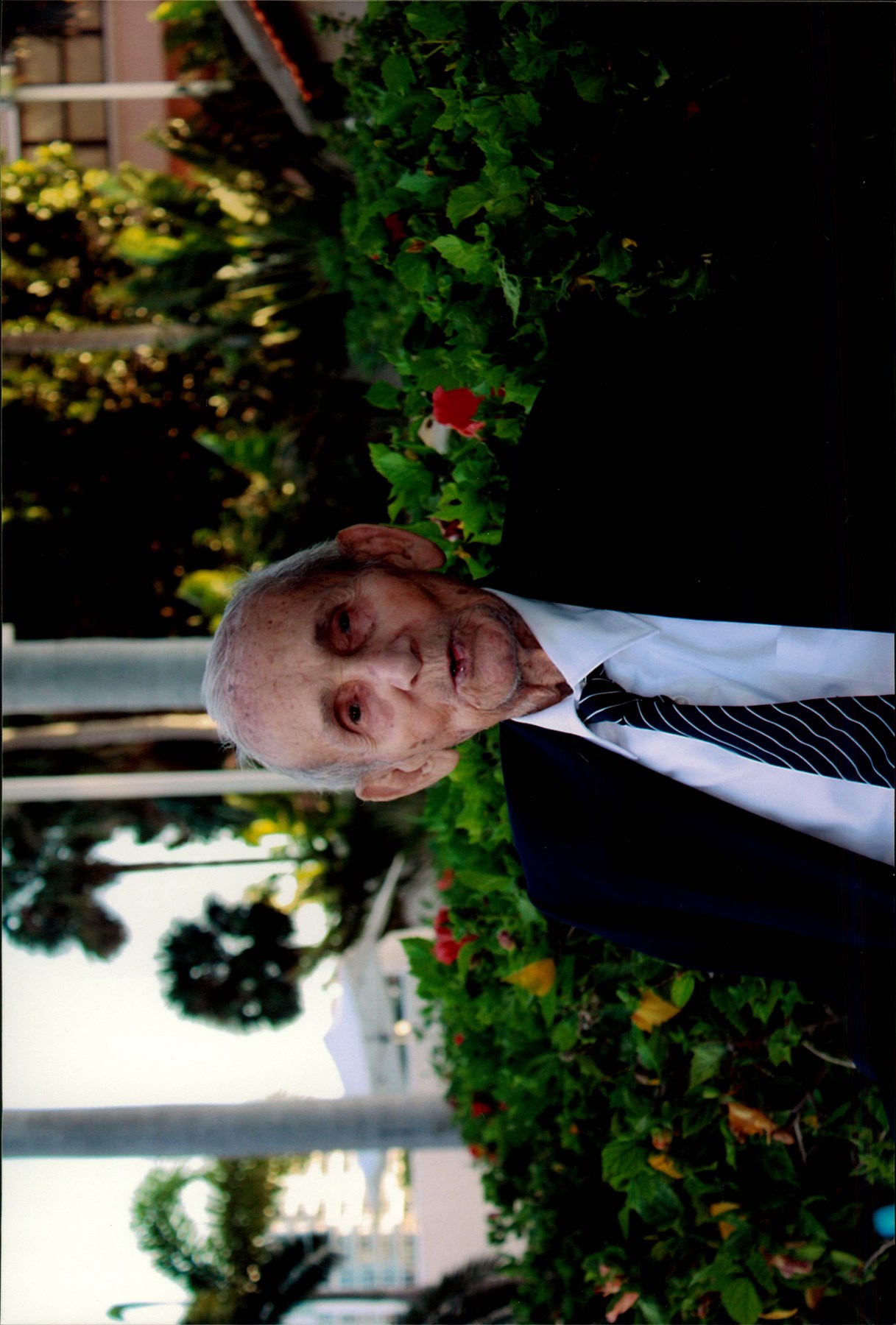 Obituary of Carlos Oswaldo Mesia