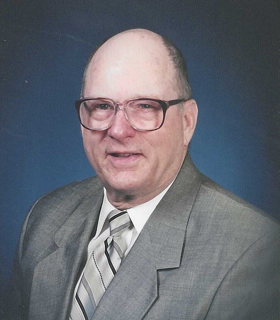 Obituary of Lloyd Durant McCombs