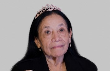 Obituary of Maria del Consuelo Santos de Almanza