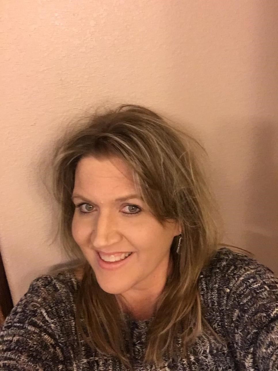 Obituary of Lacey J. Flores