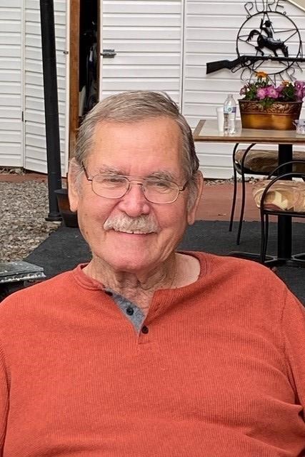 Obituario de Vernon "Frank" Franklin White Jr.