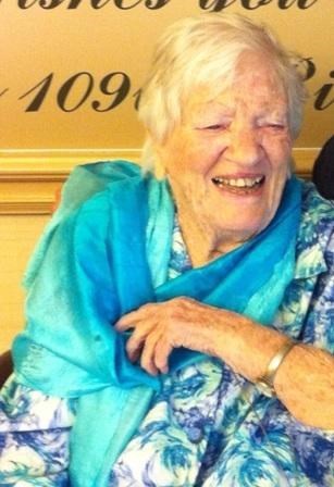 Obituary of Armande Molle
