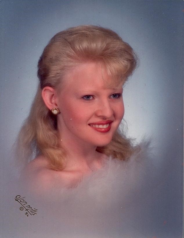 Obituary of Nikki Rene' Howe