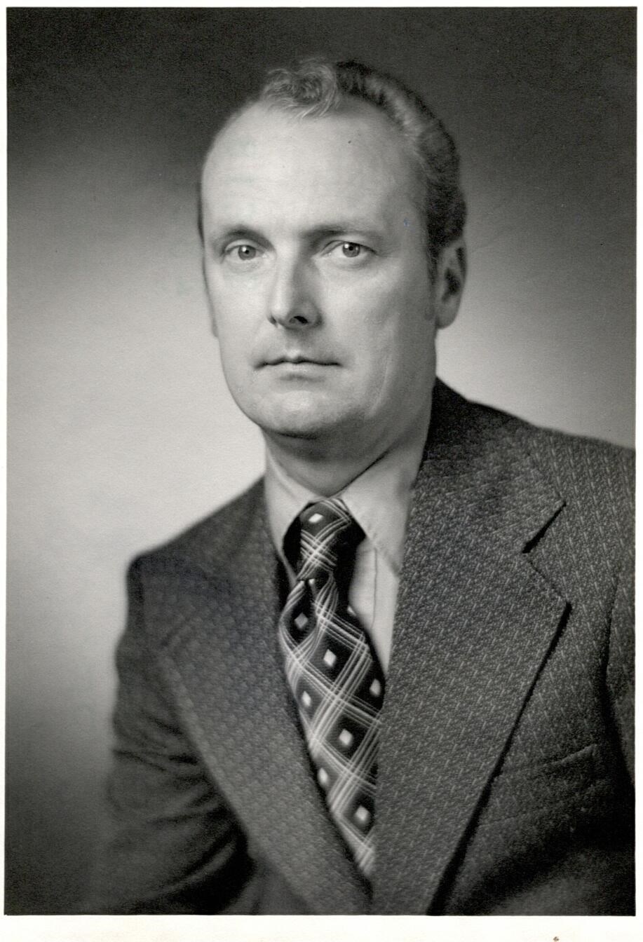 Obituario de Charles Edward Schmidt