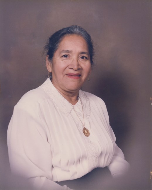 Obituary of Elena Emperatriz Gonzales
