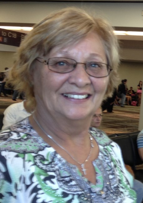 Obituary of Suzanne Theresa Wright