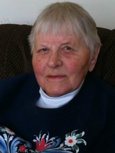 Obituary of Vivian Lucille Carlson