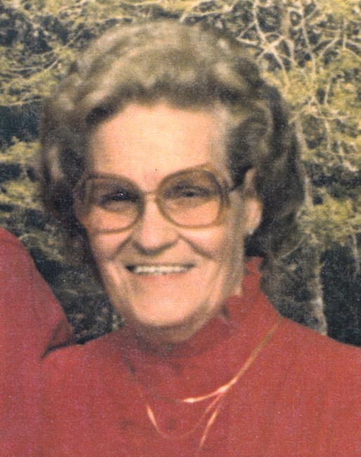 Obituario de Helen Ruth Webb