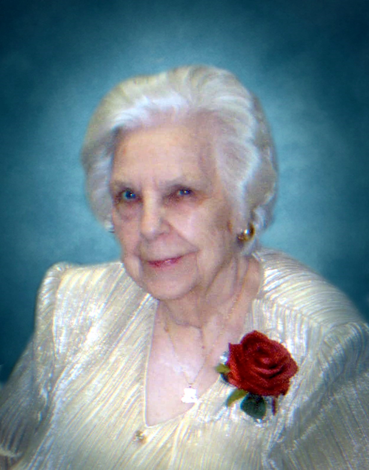 Betty Carlisle Obituary