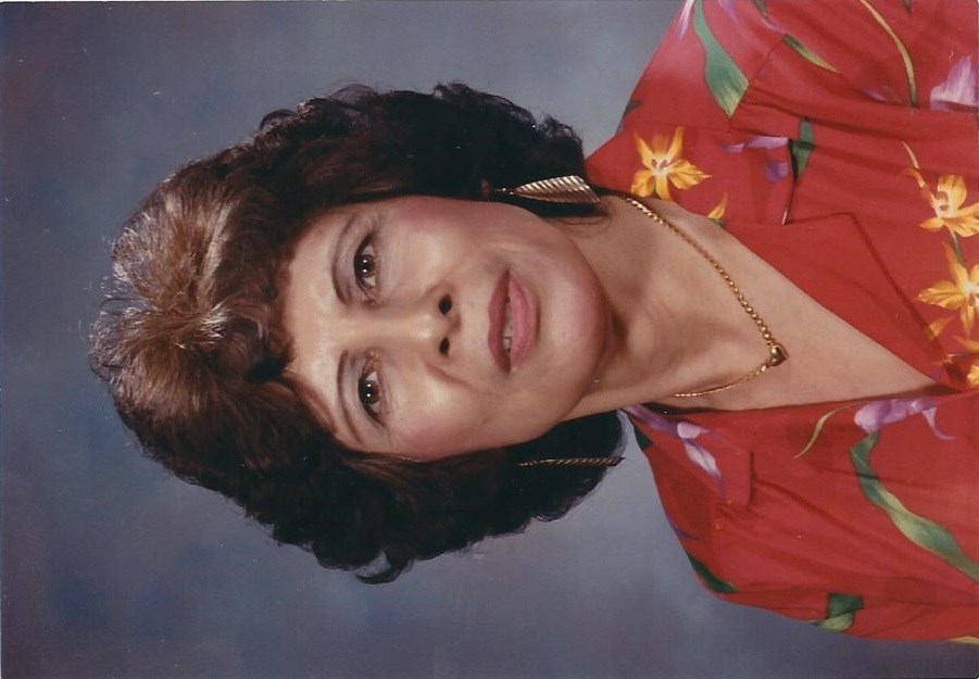 Obituario de Celia F. Mendoza