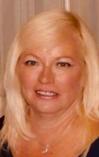 Obituary of Andrea R. Apple