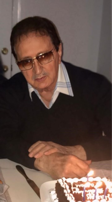 Avis de décès de George Kaperonis