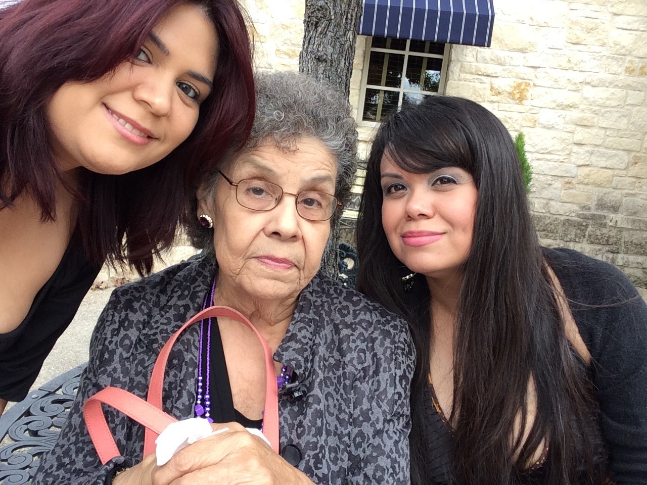 Obituary of Ausencia C. Briones