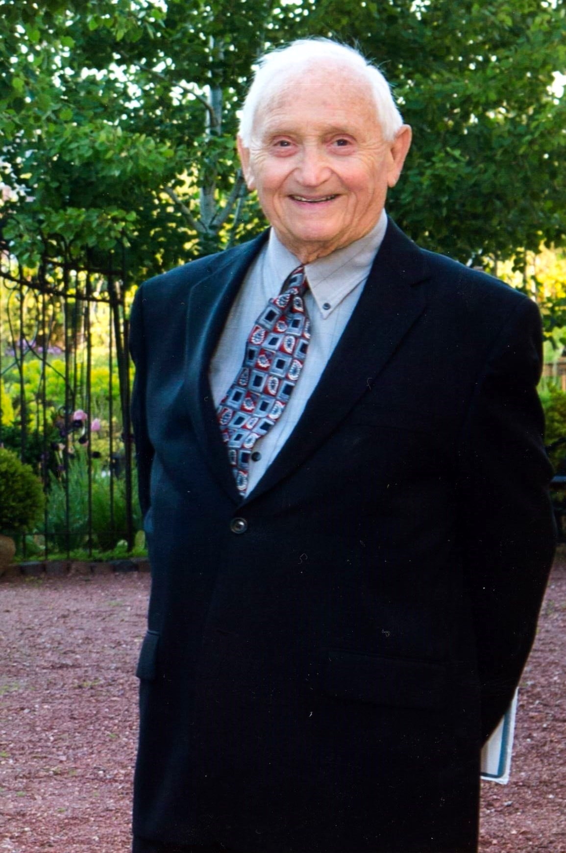 Obituary of Roy Harold Doll