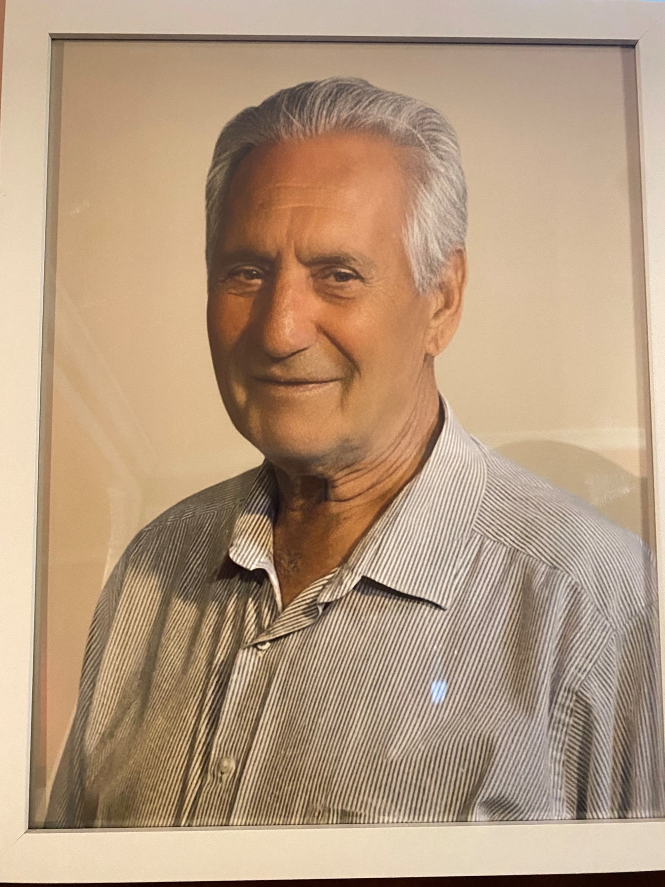 Obituary of Vartan Mirzakhanian