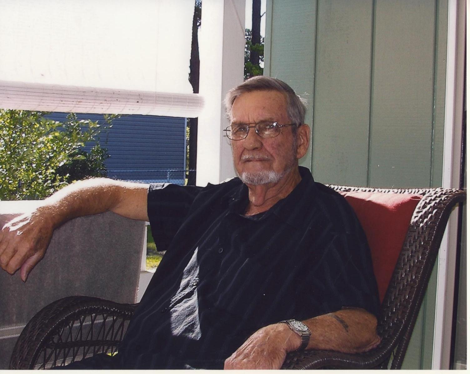 Obituary of Clifford Lowell Ring