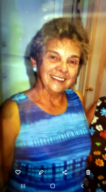 Obituary of Elaine Janet Levey