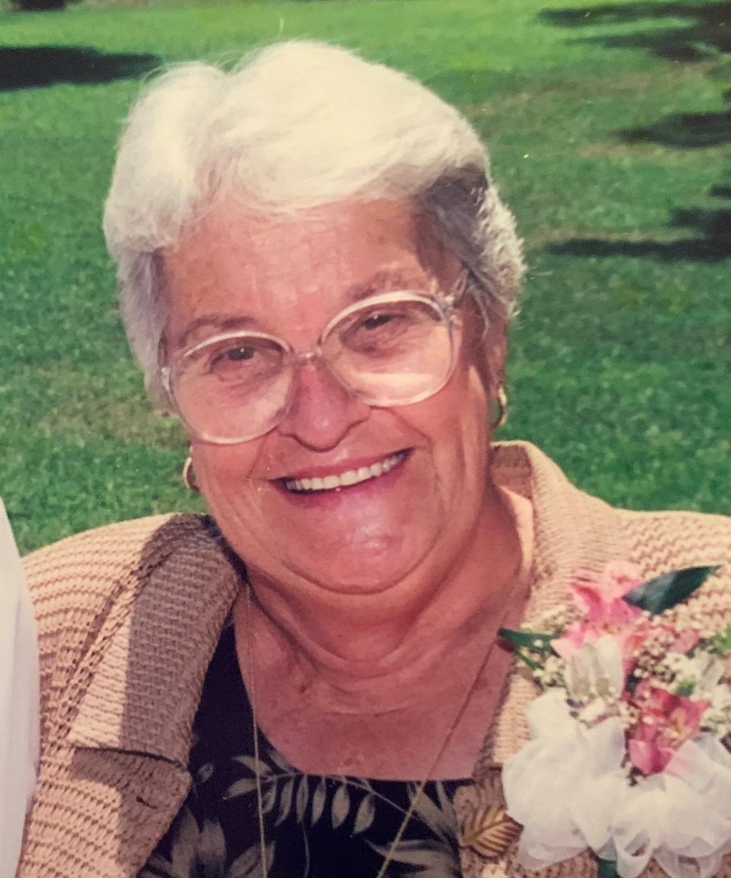 Obituary of Peggy Joyce (Sewell) Buchanan