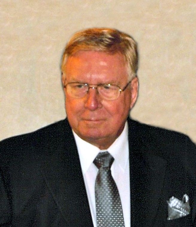 Stephen Bill's Instagram, Twitter & Facebook on IDCrawl