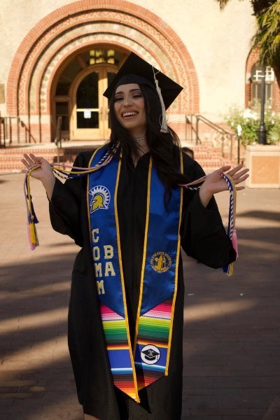 Obituary of Alondra - Medina