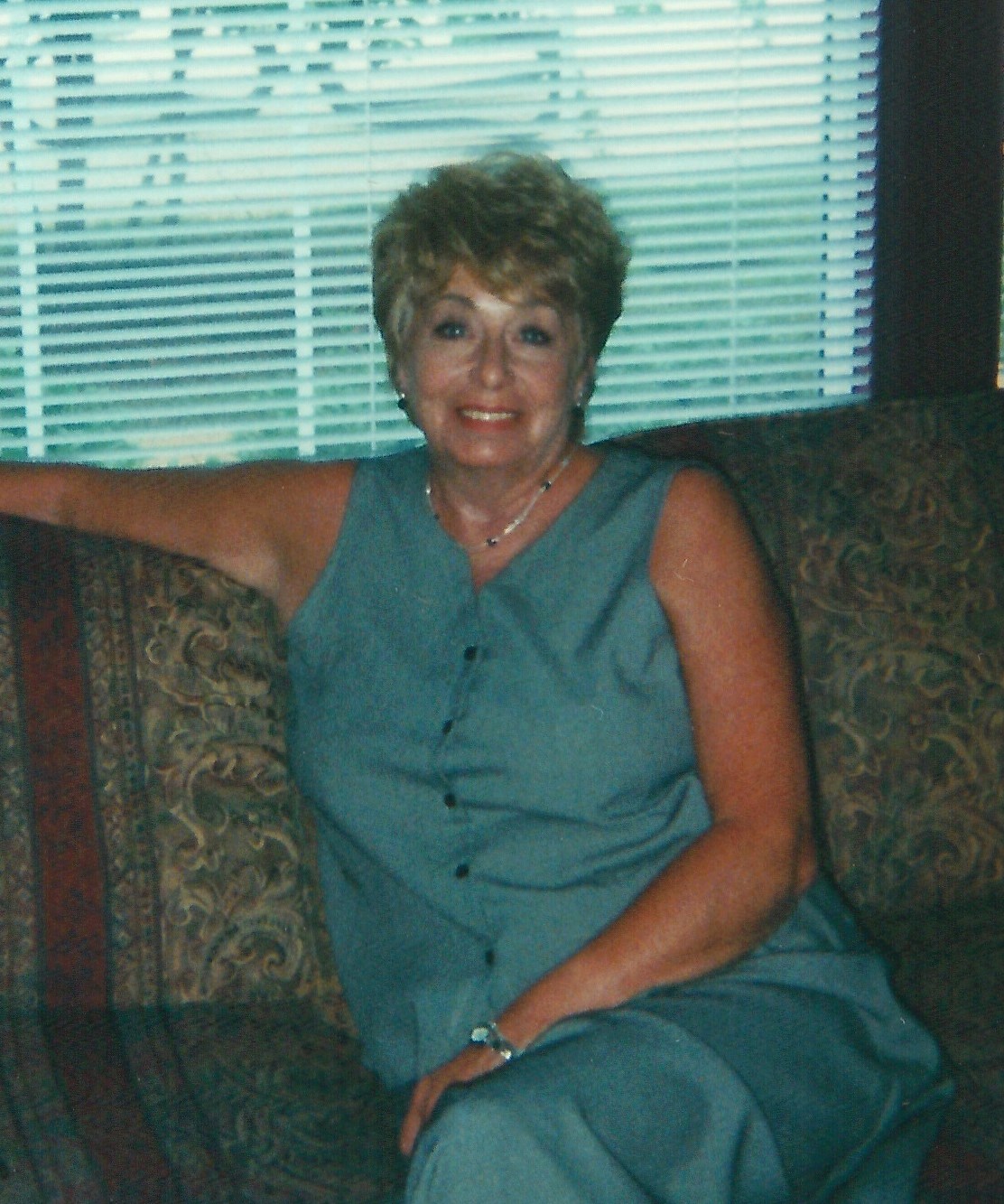 Obituary of Jeannine Chak