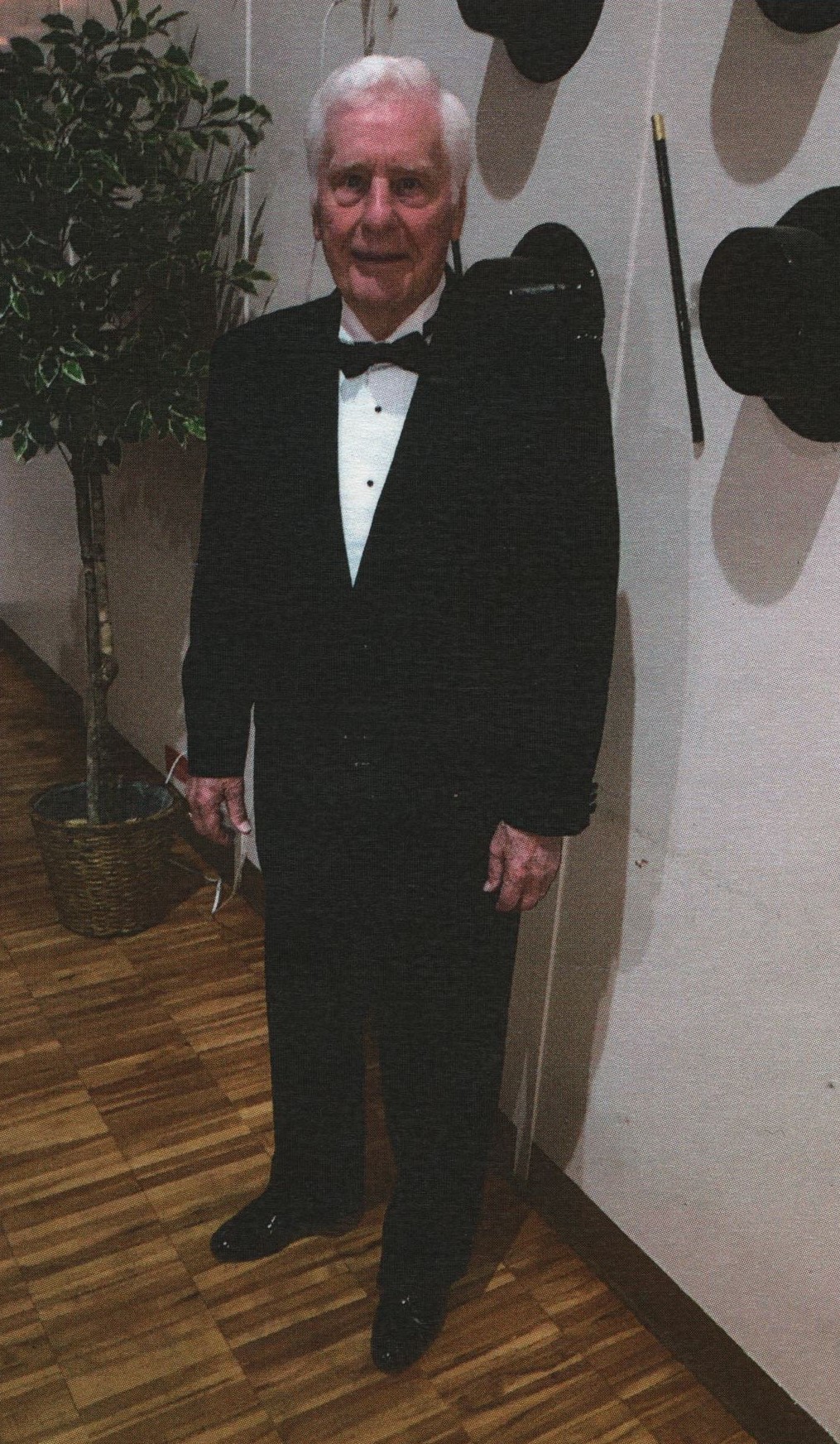 Obituario de Walter Scott Roberts