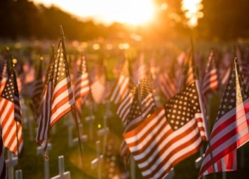 Obituario de C. Richard Perry