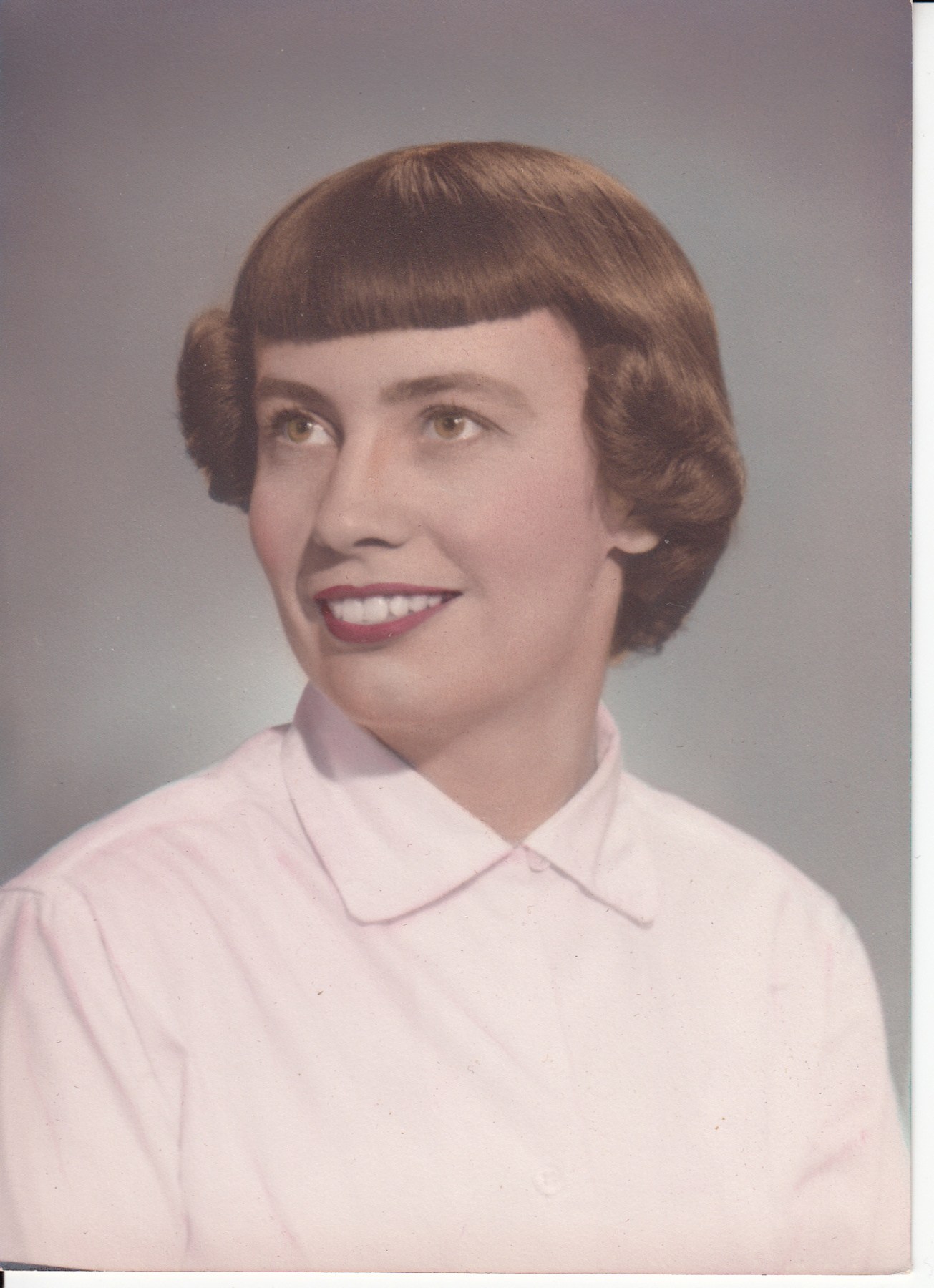 Obituary of Helen Imelda Kelly Hinn