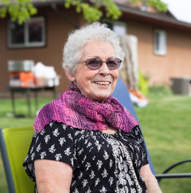 Obituary of Marguerite "Sammie" Vander Houwen