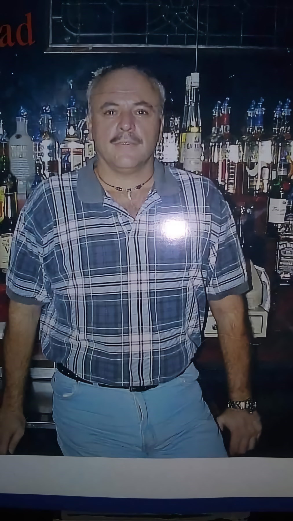 Obituario de John Wayne Champagne