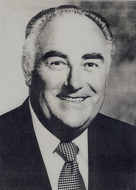 Obituario de Congressman Donald Holst Clausen