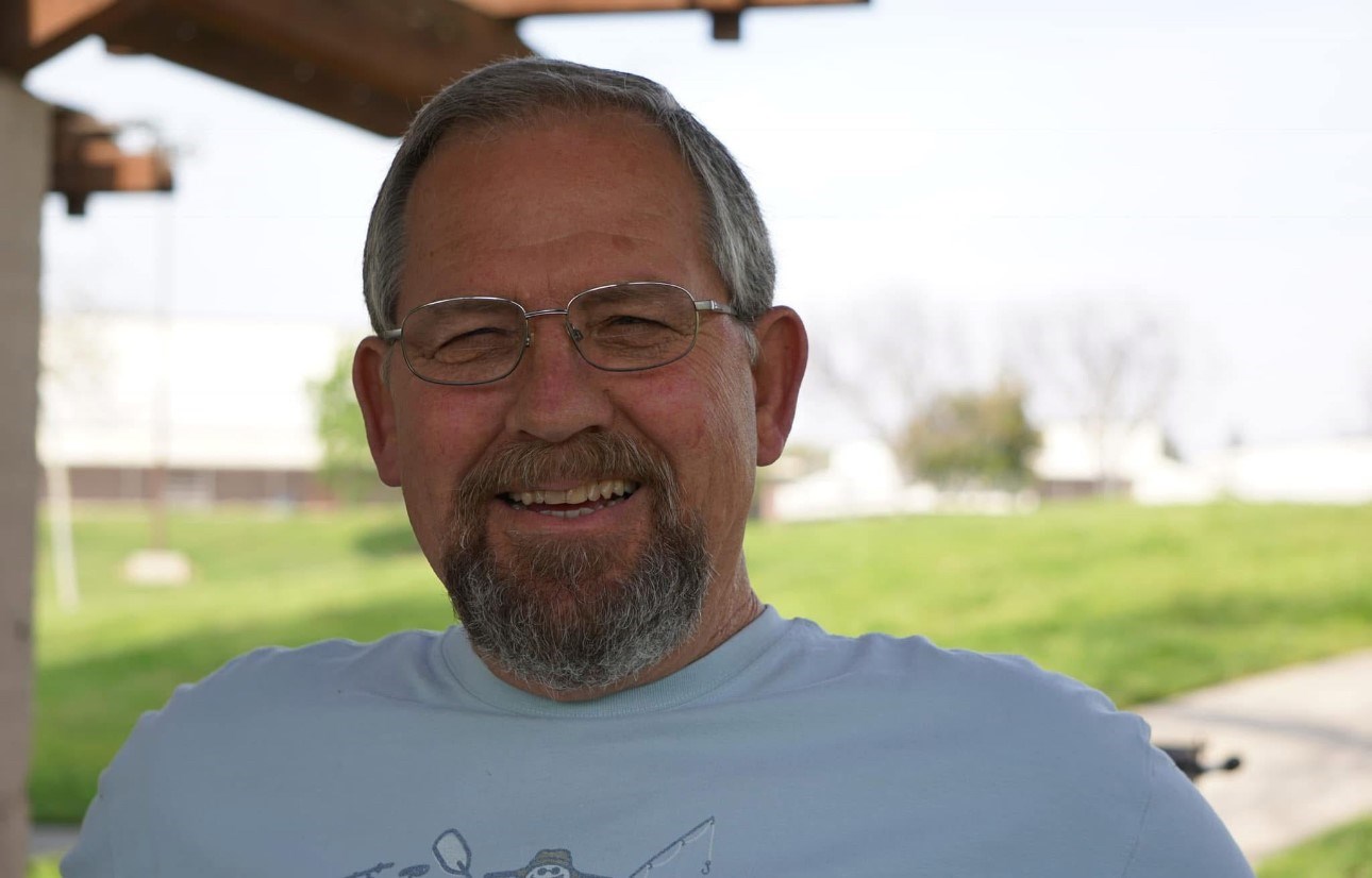 Obituario de Lloyd Ronald Sisco