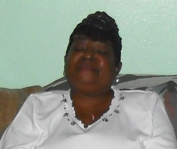 Obituario de Carolyn Ruth Cooper West