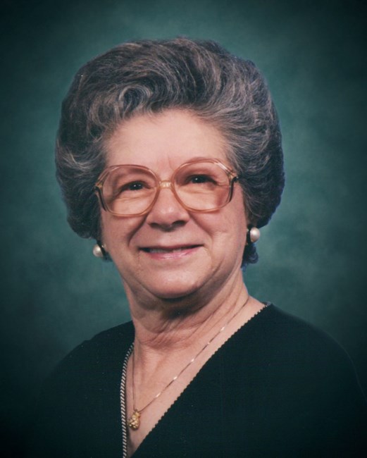 Obituary of Evelyn M Bush