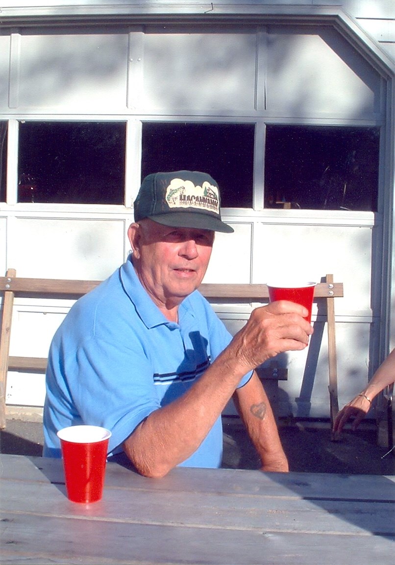 Obituary of Richard Larrabee Hussey