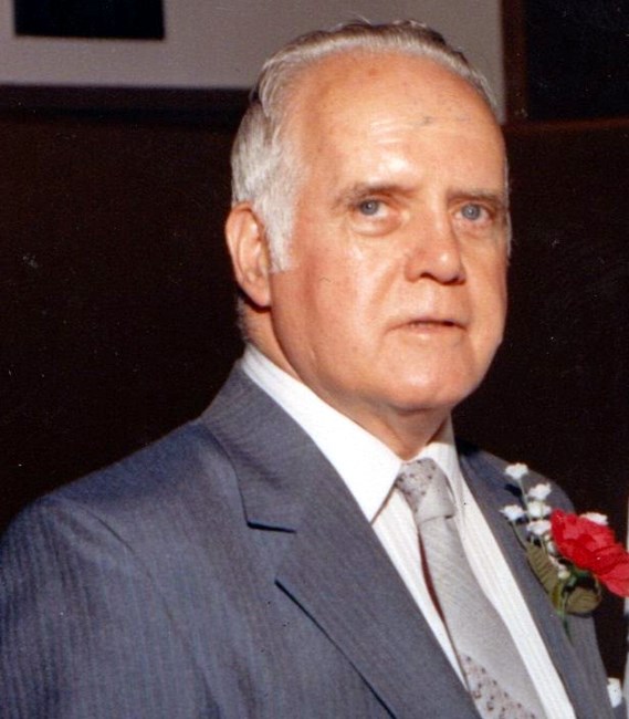 Obituario de Charles August Hermann Sr.
