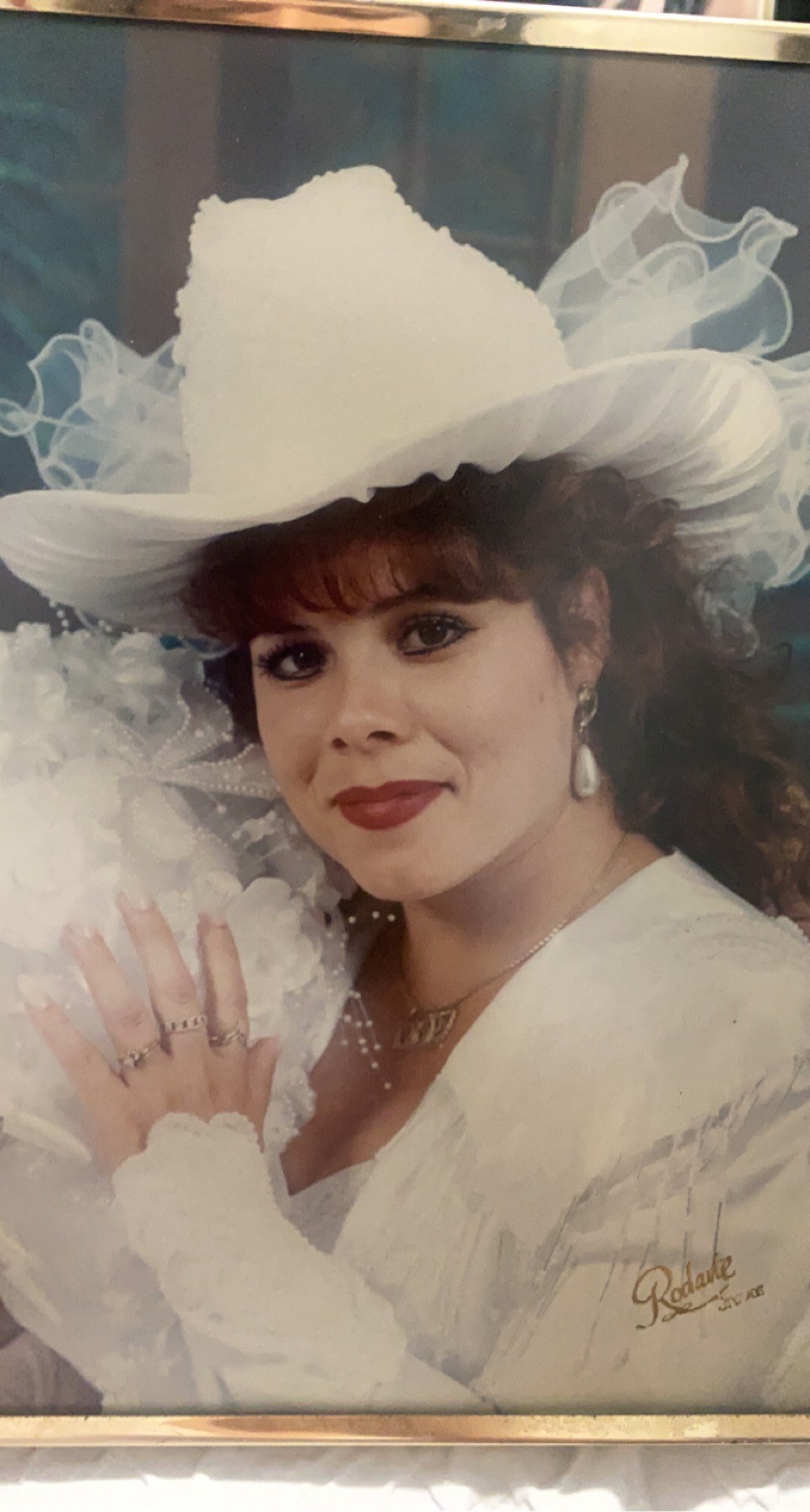 Obituary of Maria F. Moreno