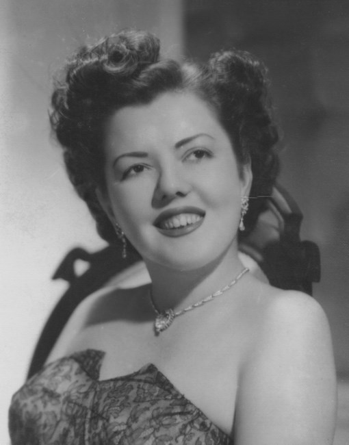 Obituary of Adelfa Julia Casanova-Santana