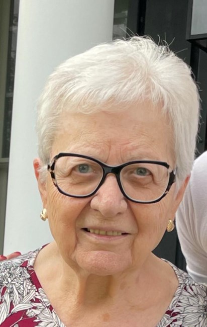 Obituario de Evanthia "Eva" Patzias