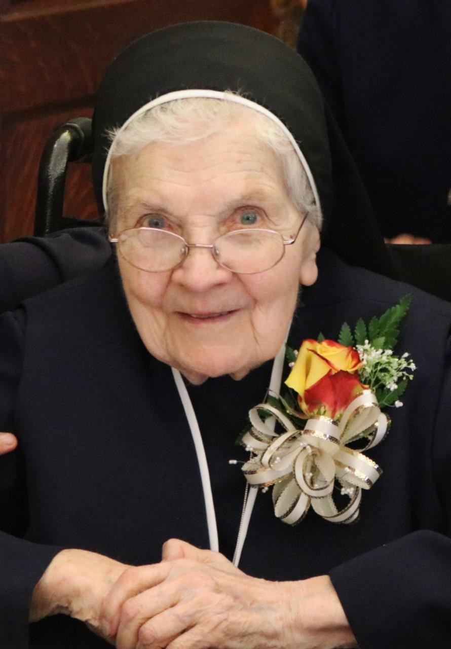 Obituary of Sr. Tharasia Mary Hladio SSMI