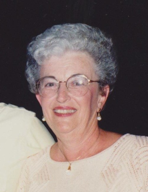 Obituario de Marguerite Cyr Loisel