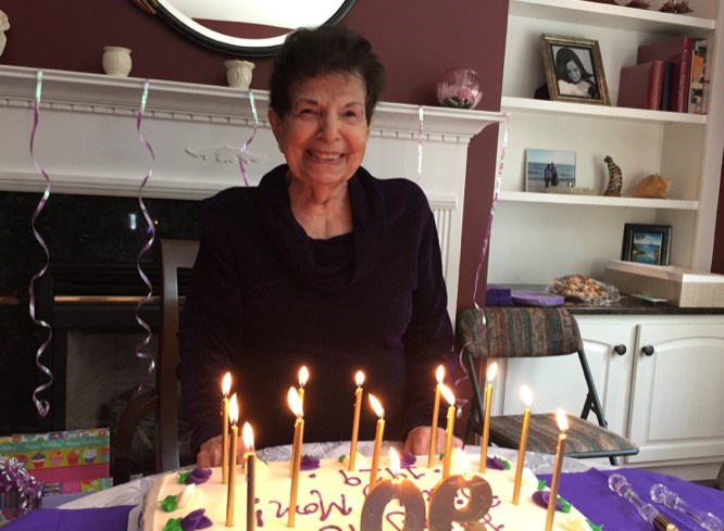 Avis de décès de Mary Zis