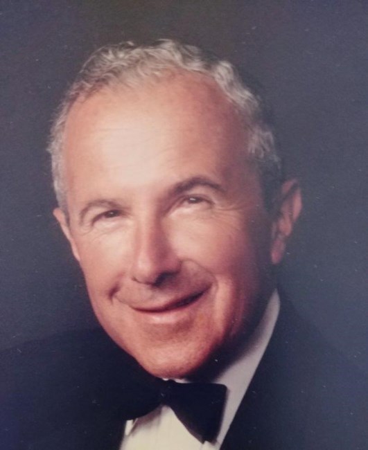 Obituario de Howard E. First