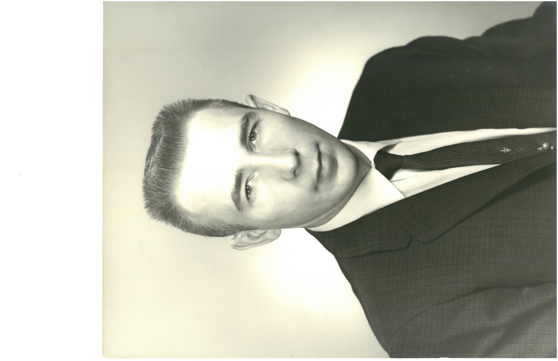 Obituary of Albert Harvey Newton III