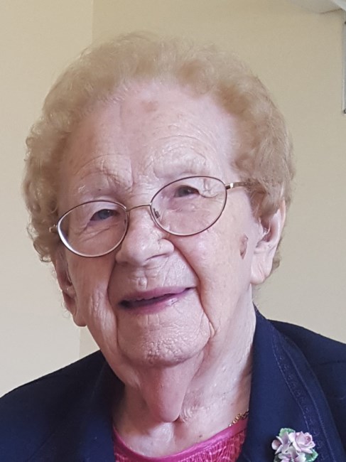 Obituary of Violet Irene Paterson